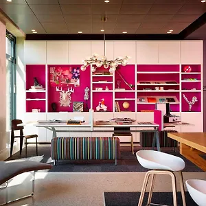 Moxy Munich Airport 4* Schwaig bei Nürnberg