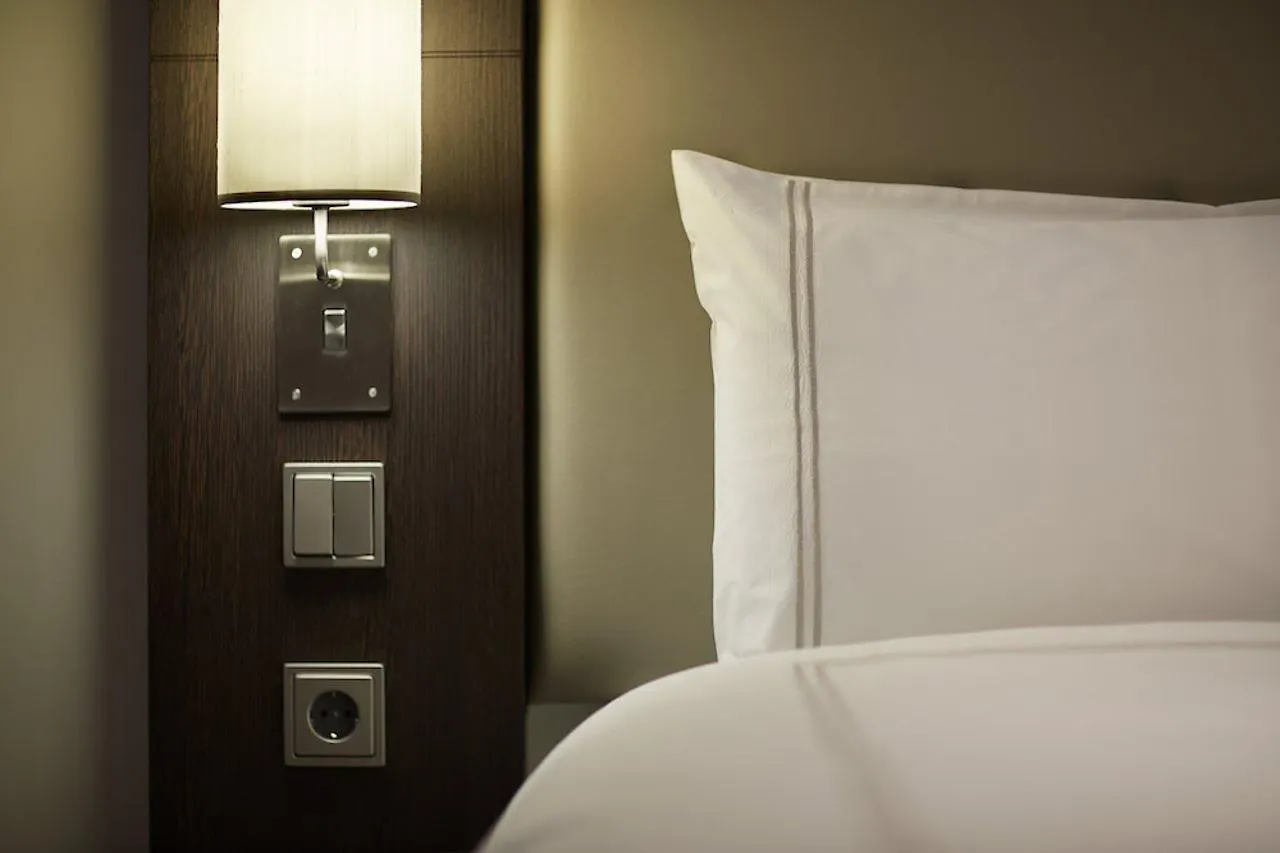 Premier Inn Hamburg City Hammerbrook 3*,