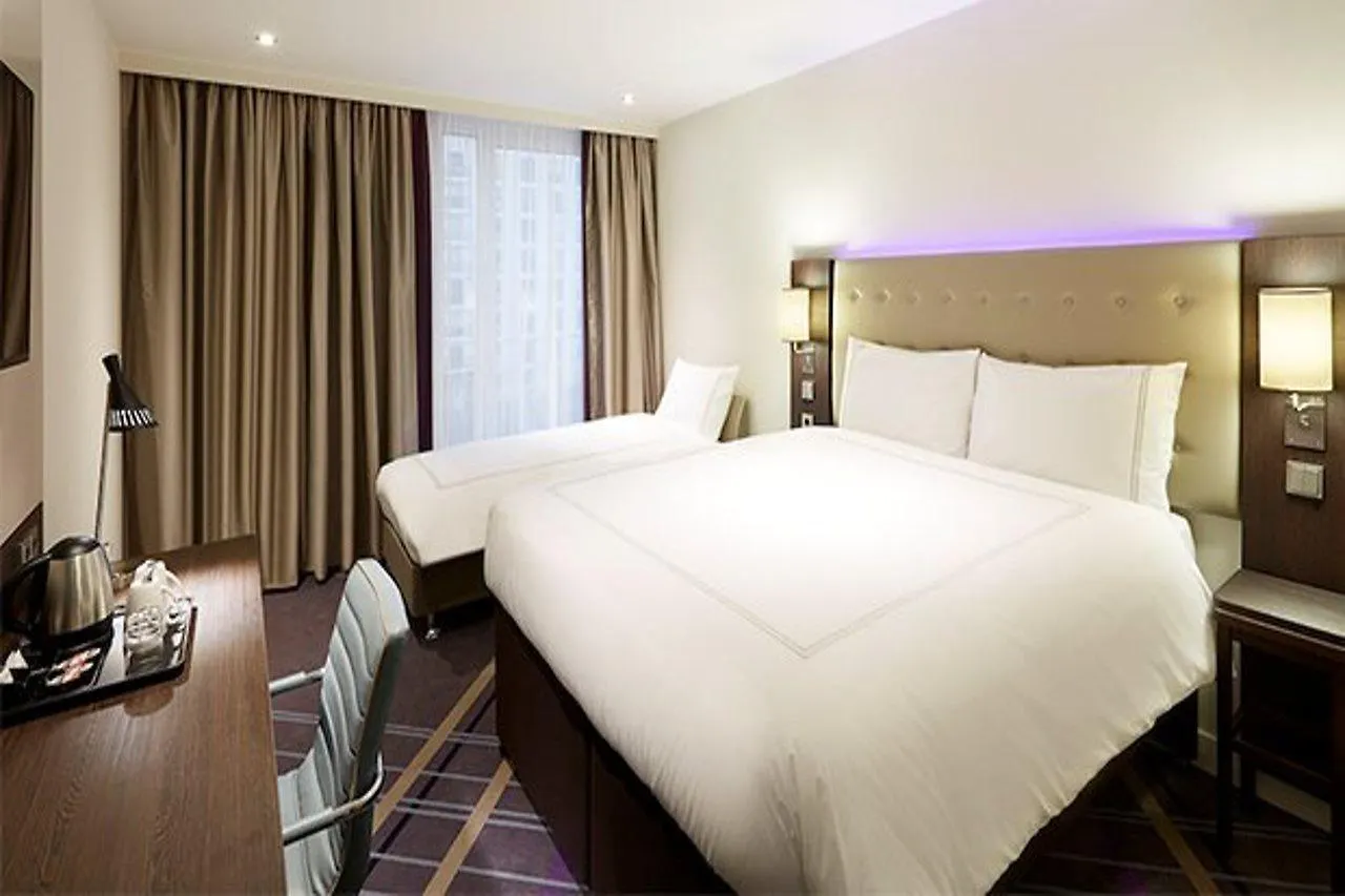 Premier Inn Hamburg City Hammerbrook Hotel
